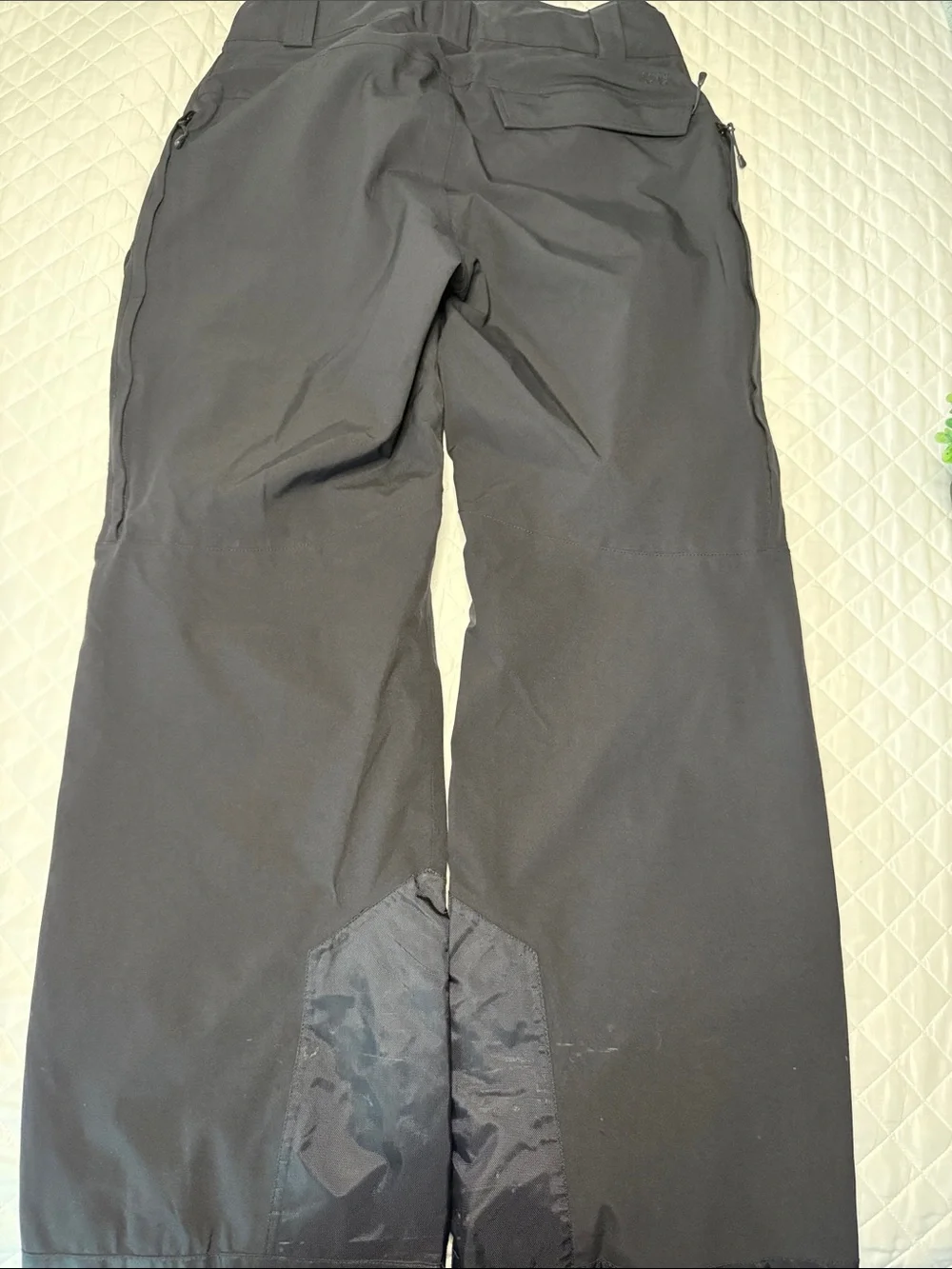 Body Glove Snow Technology Black Snowboarding / ski Pants with Zip Pockets